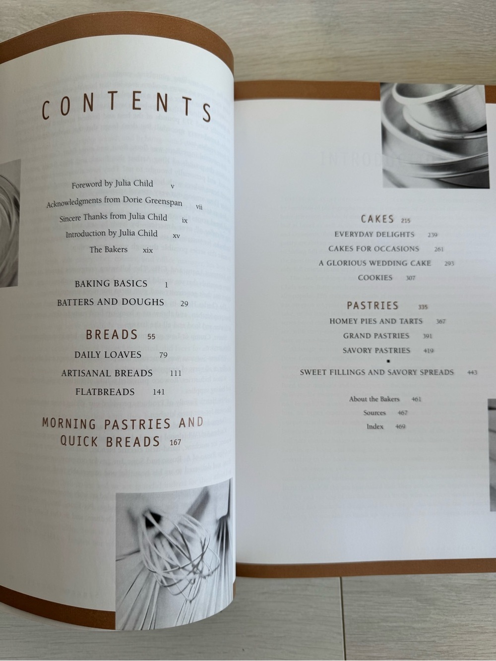 Vintage Baking with Julia Cookbook - Picture 2 of 8